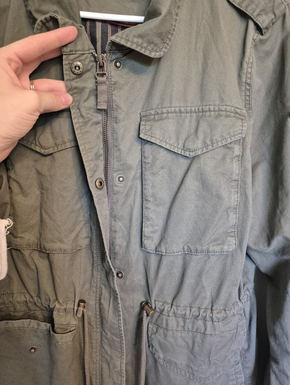Tommy Hilfiger Women's Olive Green Drawstring Military Utility Jacket Size Large - Picture 4 of 7